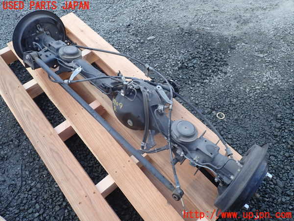 1UPJ-37094400]ジムニー(JB64W)リアデフホーシング 中古_m0001.jpg