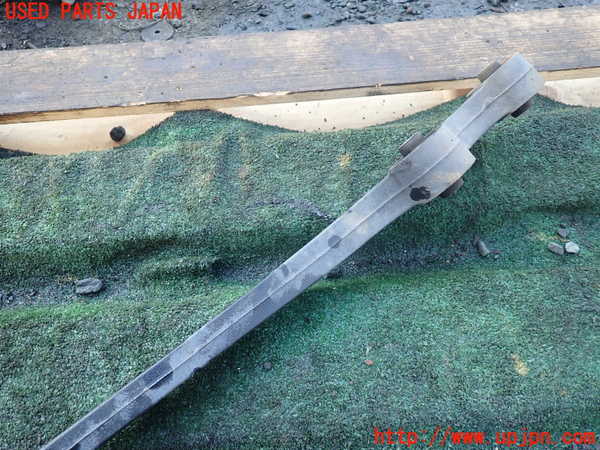 1UPJ-37095176]ジムニー(JB64W)右フロントロアアーム1 ジャンク_m0003.jpg
