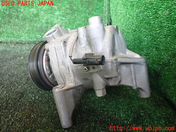 1UPJ-37096025]ジムニー(JB64W)エアコンコンプレッサー 中古_m0002.jpg