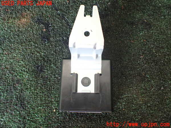 5UPJ-37096146]ジムニー(JB64W)コンピューター1(オートレベリング) 中古 38625-77R00_m0003.jpg