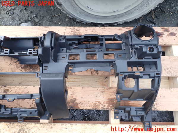 1UPJ-37097505]ジムニー(JB64W)ダッシュボード 中古_m0002.jpg