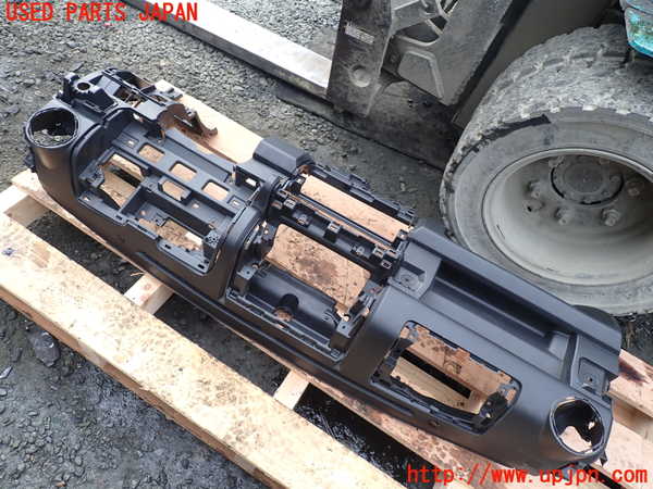 1UPJ-37097505]ジムニー(JB64W)ダッシュボード 中古_m0004.jpg