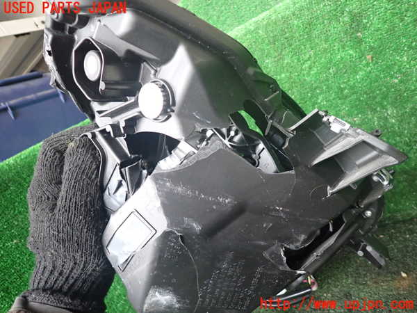 1UPJ-37111130]GR86(BRZ)(ZN8)右ヘッドライト LED ジャンク_m0003.jpg