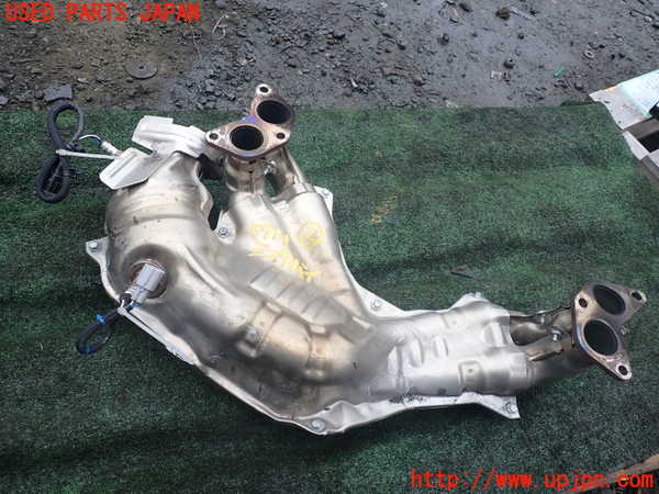 5UPJ-37112041]GR86(BRZ)(ZN8)エキマニ1 触媒 マニバーター 中古_m0001.jpg