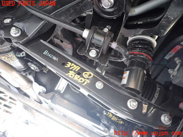 1UPJ-37115205]GR86(BRZ)(ZN8)右リアロアアーム2 中古_m0001.jpg
