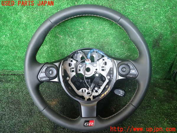 1UPJ-37117855]GR86(BRZ)(ZN8)ステアリングホイール 中古_m0001.jpg