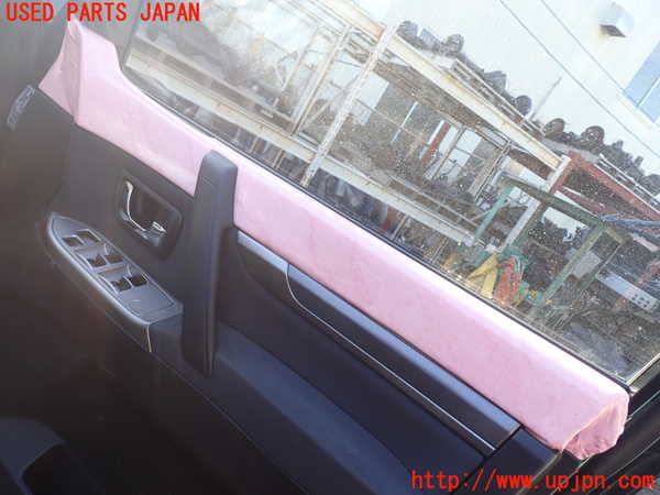 1UPJ-37121230]パジェロ(V98W)右前ドア 中古 AGC_m0004.jpg