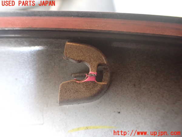 1UPJ-37121444]パジェロ(V98W)右後オーバーフェンダー 中古_m0003.jpg