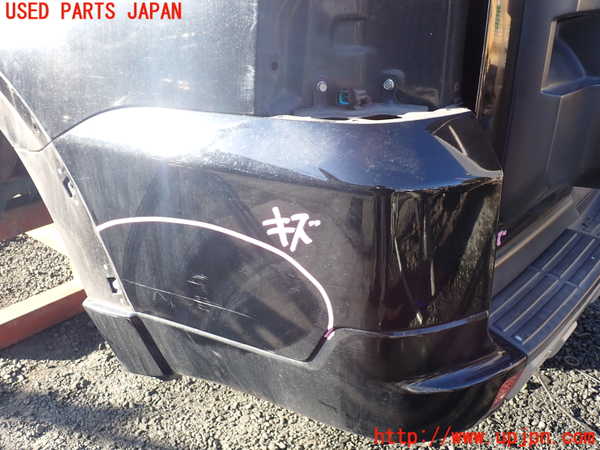 1UPJ-37121610]パジェロ(V98W)リアバンパー 中古_m0003.jpg
