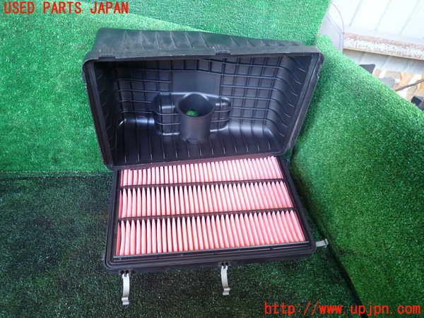 1UPJ-37122560]パジェロ(V98W)エアクリーナーボックス 中古_m0003.jpg