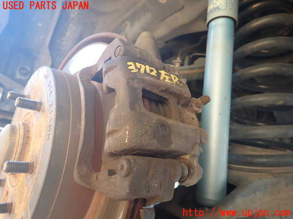 5UPJ-37124095]パジェロ(V98W)左リアキャリパー 中古_m0001.jpg