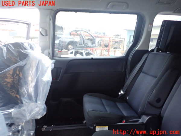 5UPJ-37131290]ヴォクシー(ノア)(ZRR80W)右後ドア 中古(43R-005844 M31Q8)_m0004.jpg