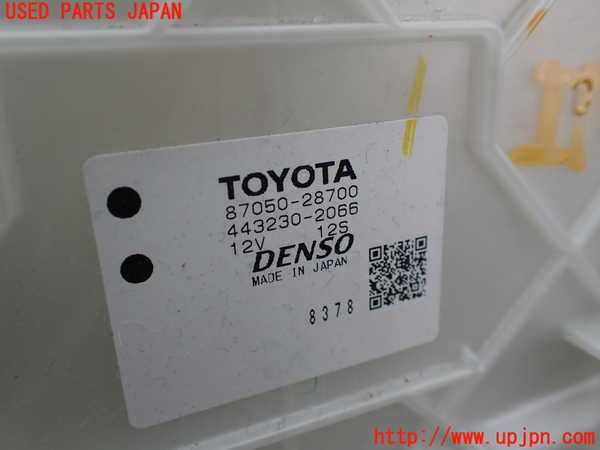 1UPJ-37136081]ヴォクシー(ノア)(ZRR80W)エバポレーター1 中古_m0003.jpg