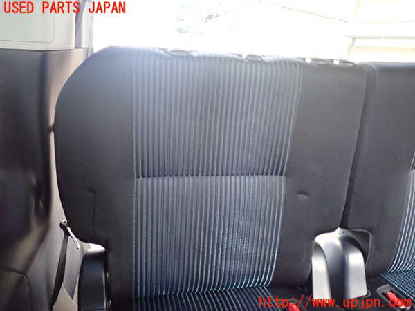 1UPJ-37137235]ヴォクシー(ノア)(ZRR80W)右3列目シート 中古_m0002.jpg