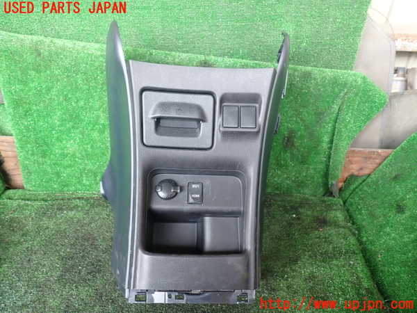 1UPJ-37137549]ヴォクシー(ノア)(ZRR80W)コンソール 中古_m0001.jpg