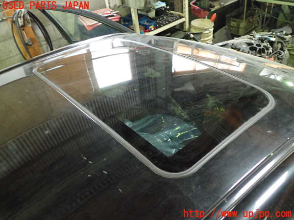 1UPJ-37161470]クラウン ハイブリッド(AZSH20)1列目サンルーフガラス 中古(43R-00123 M4G8)_m0003.jpg