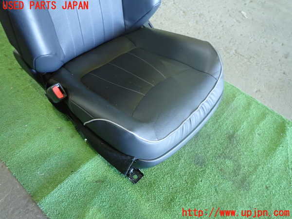 1UPJ-37167065]クラウン ハイブリッド(AZSH20)助手席シート 中古_m0003.jpg