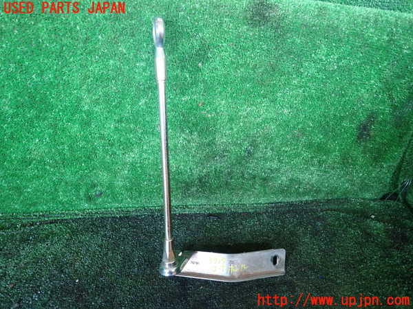 1UPJ-37171018]ベンツ C280 W202(202028)コーナーポール 中古_m0001.jpg