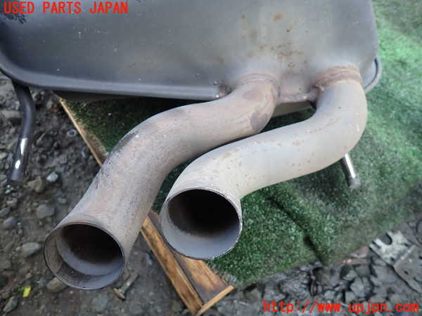 1UPJ-37172671]ベンツ C280 W202(202028)リアマフラー1 中古_m0005.jpg