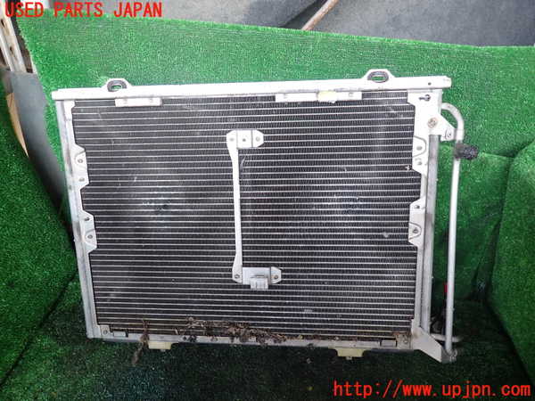 1UPJ-37176031]ベンツ C280 W202(202028)エアコンコンデンサー1 中古_m0002.jpg