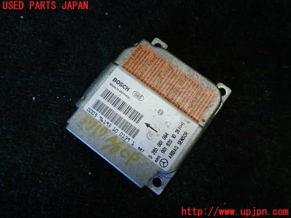1UPJ-37176145]ベンツ C280 W202(202028)エアバッグコンピューター 中古_m0001.jpg