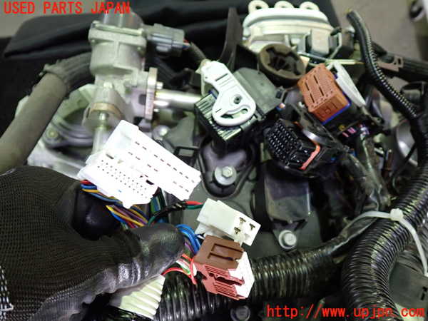 1UPJ-37182010]セレナ e-POWER(HFC27)エンジン HR12DE-EM57 中古_m0003.jpg