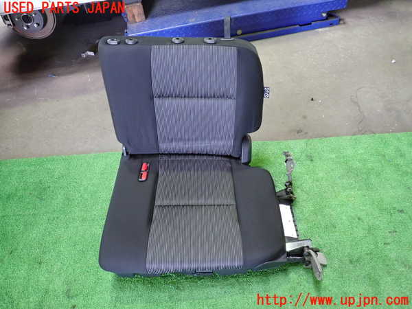 1UPJ-37187265]セレナ e-POWER(HFC27)左3列目シート 中古_m0001.jpg