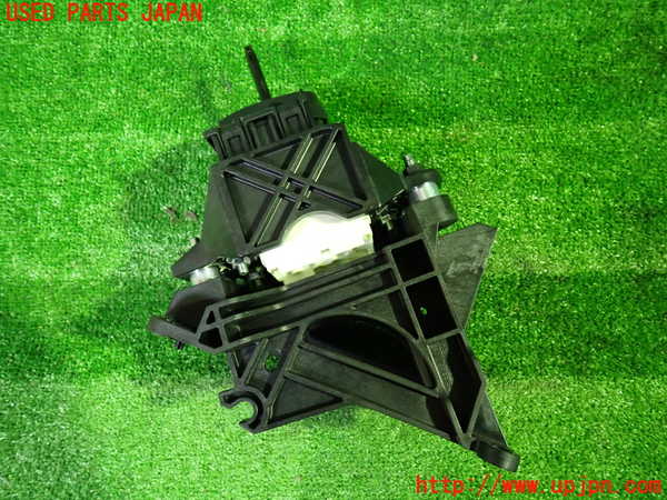 1UPJ-37187555]セレナ e-POWER(HFC27)ATシフトレバー 中古_m0003.jpg