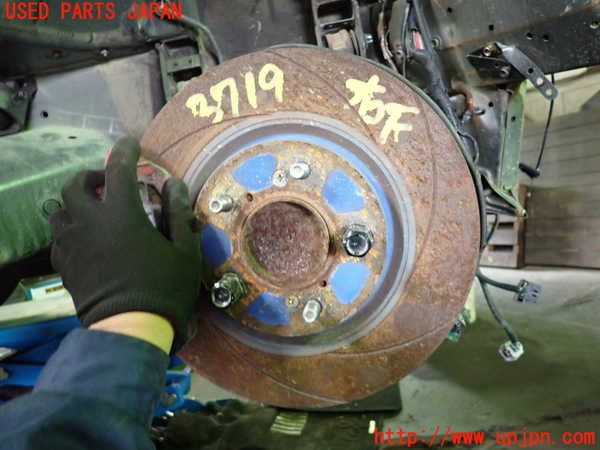 1UPJ-37194290]S2000(AP2)右フロントナックルハブ 中古_m0001.jpg