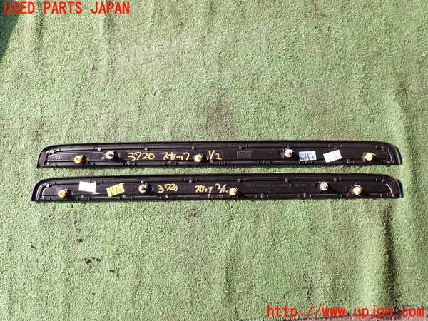 1UPJ-37207740]シビック タイプR ユーロ(FN2)スカッフプレート 中古_m0004.jpg