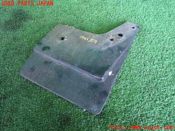 2UPJ-37211454]セドリック ワゴン(WY30)右リアマッドガード(泥除け) 中古_m0001.jpg