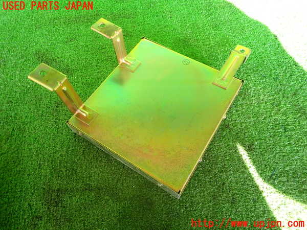 2UPJ-37216115]セドリック ワゴン(WY30)ミッションコンピューター 中古_m0002.jpg