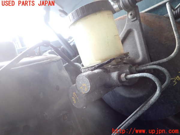 5UPJ-37224050]グロリア ワゴン(WY30)ブレーキマスターシリンダー 中古_m0002.jpg