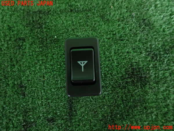 2UPJ-37226309]グロリア ワゴン(WY30)スイッチ4 (アンテナ) 中古_m0001.jpg