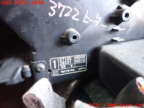 2UPJ-37226100]グロリア ワゴン(WY30)ヒーターコア 中古_m0002.jpg