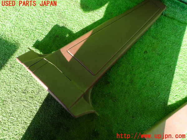 2UPJ-37227665]グロリア ワゴン(WY30)右センターピラートリム 中古_m0003.jpg