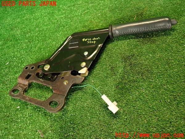 2UPJ-37247550]ソアラ(JZZ31)サイドブレーキレバー 中古_m0001.jpg