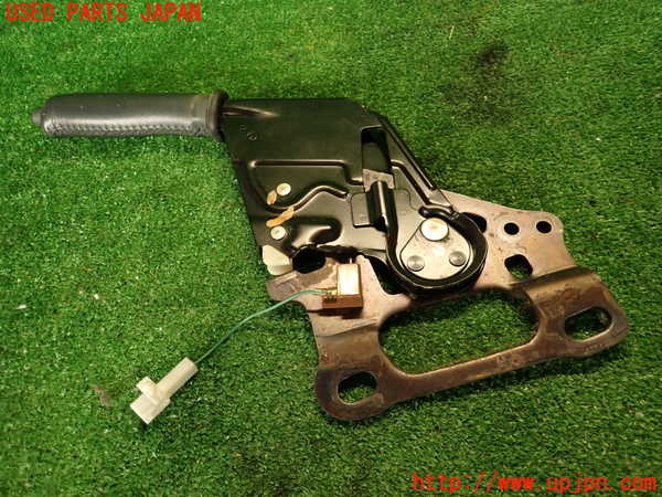 2UPJ-37247550]ソアラ(JZZ31)サイドブレーキレバー 中古_m0002.jpg