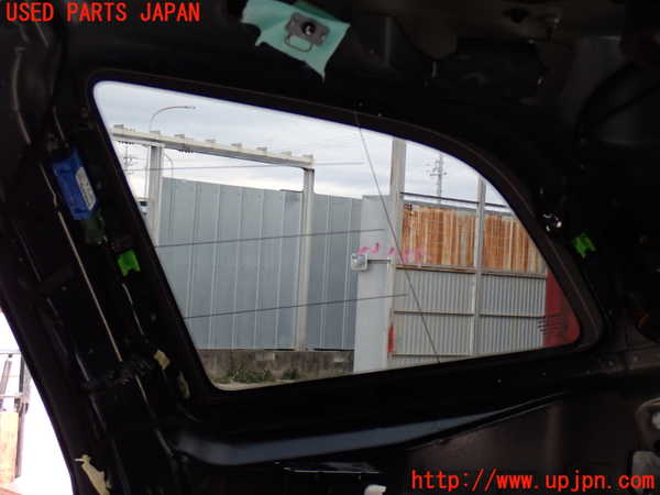 2UPJ-37251380]ボルボ・XC60(UD4204TXC)右クォーターガラス 中古 PILKINGTON M5532 43R-011595_m0004.jpg