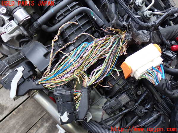 2UPJ-37252010]ボルボ・XC60(UD4204TXC)エンジン D4204T 4WD ジャンク_m0002.jpg