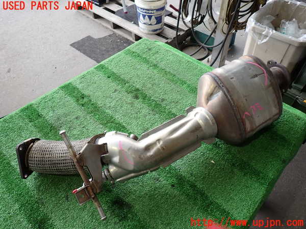 2UPJ-37252662]ボルボ・XC60(UD4204TXC)触媒2 ジャンク_m0005.jpg