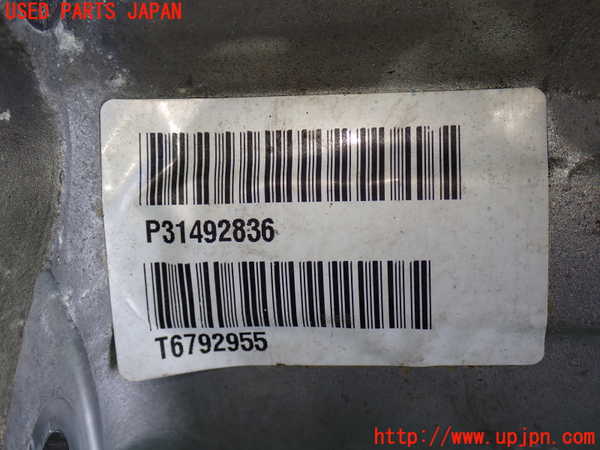 2UPJ-37253300]ボルボ・XC60(UD4204TXC)トランスファー 中古_m0004.jpg