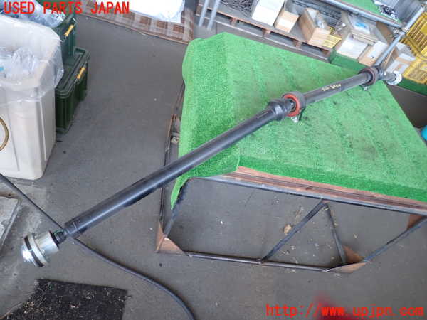 2UPJ-37253410]ボルボ・XC60(UD4204TXC)リアプロペラシャフト 中古_m0001.jpg