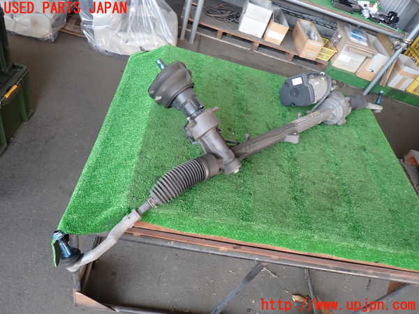 2UPJ-37254235]ボルボ・XC60(UD4204TXC)パワステギアボックス 中古_m0001.jpg