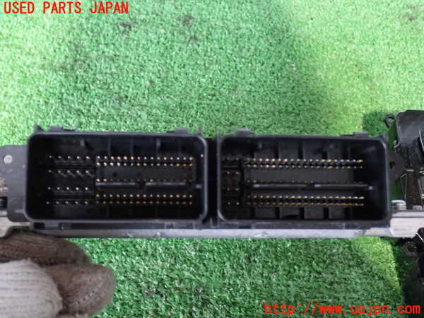 2UPJ-37256110]ボルボ・XC60(UD4204TXC)エンジンコンピューター 中古_m0003.jpg