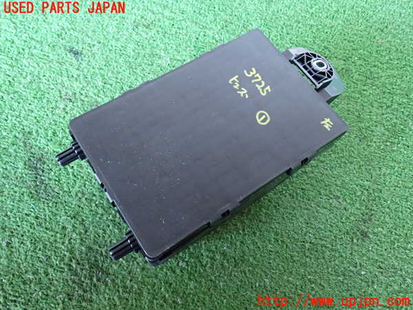2UPJ-37256741]ボルボ・XC60(UD4204TXC)ヒューズボックス1 中古_m0003.jpg