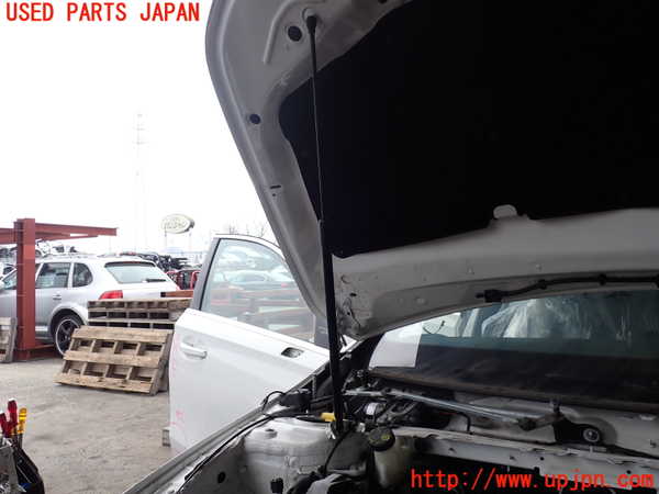 2UPJ-37261068]ベンツ A200 d(177012)(W177)ボンネットダンパー 中古_m0001.jpg