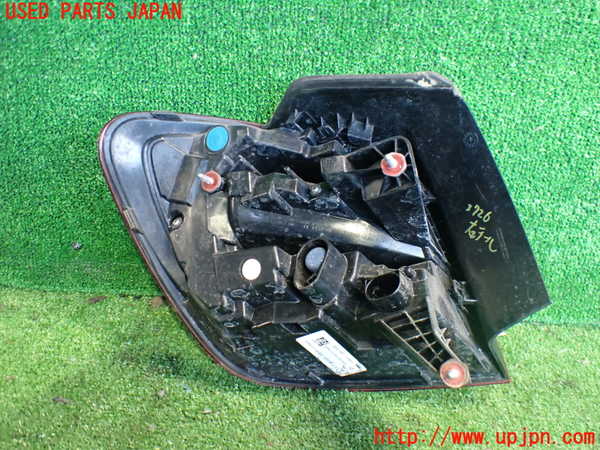 2UPJ-37261530]ベンツ A200 d(177012)(W177)右テールランプ 中古_m0002.jpg