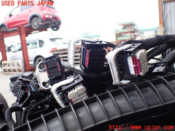 2UPJ-37262010]ベンツ A200 d(177012)(W177)エンジン 654 (ジャンク品) 中古_m0003.jpg