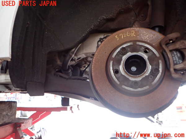 2UPJ-37265380]ベンツ A200 d(177012)(W177)リアアクスルビーム 中古_m0003.jpg